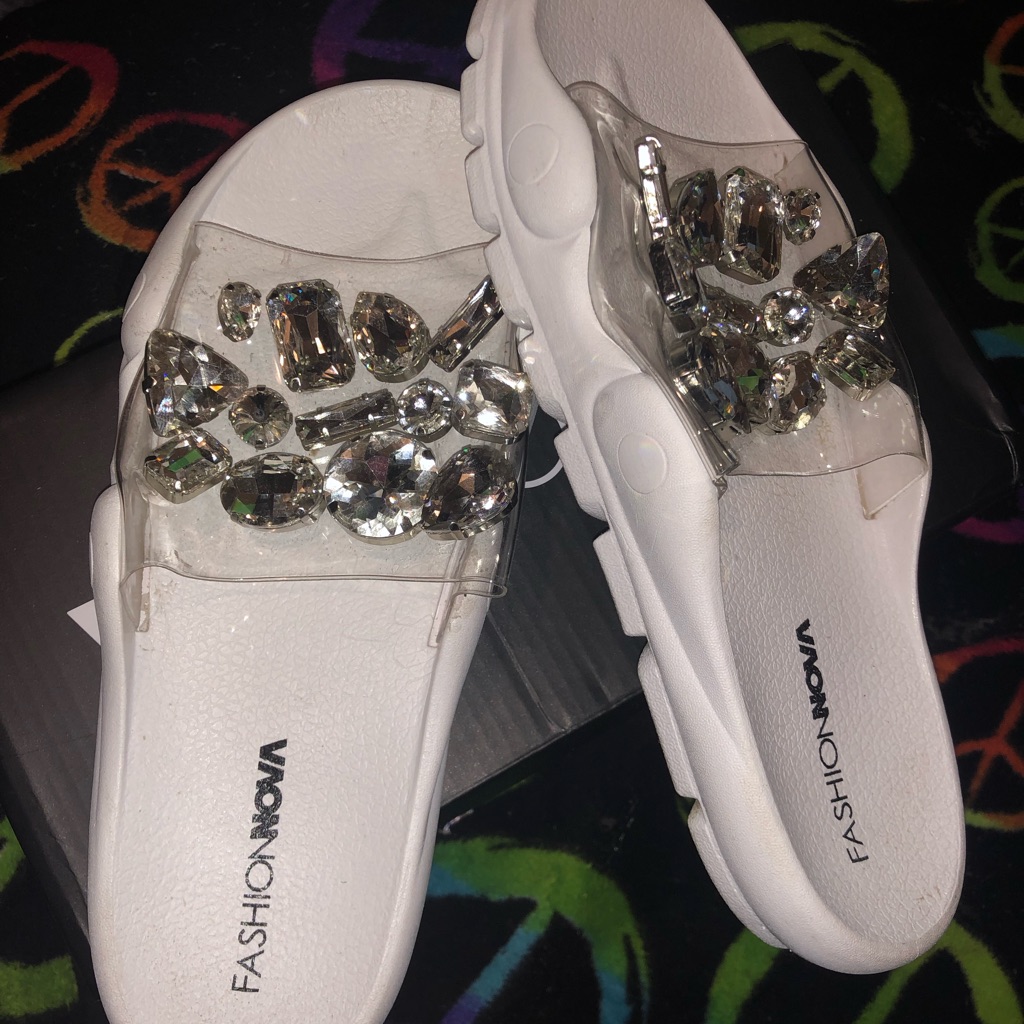 White Slides With Diamonds